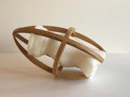 VANITAS 1, 2020, albast-hout, H 26 cm