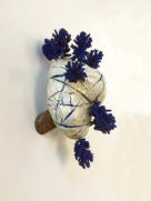 HYPERION, 2021, ijzer-klei-plastic-verf, H 34 cm   IN PRIVÇOLLECTIE