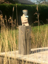 FORGOTTEN DREAM 1, 2023, marmer-brons, H 50 cm