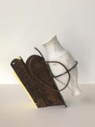 FOLIE A L'AMPHORE 3, 2023, ijzer-marmer-verf, H 32 cm